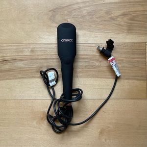 Amika Hair Brush Iron